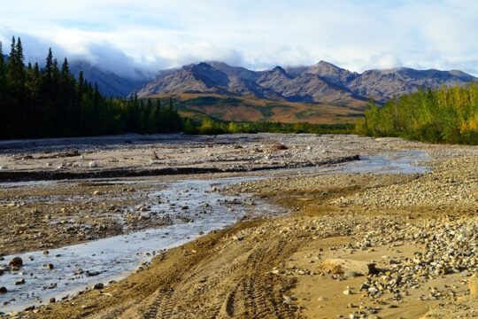 Black Diamond Treasure Hunt Excursion with Backcountry Dining