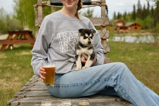 2-Hour Beer and Puppies Guided Experience in Fairbanks