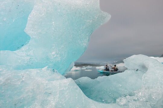 Lunch and Paddle among Icebergs