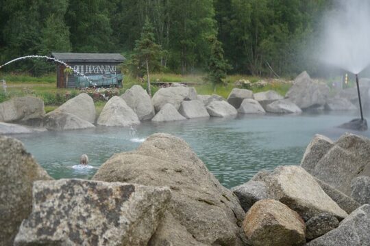 Spectacular Hot springs Northern Lights photography